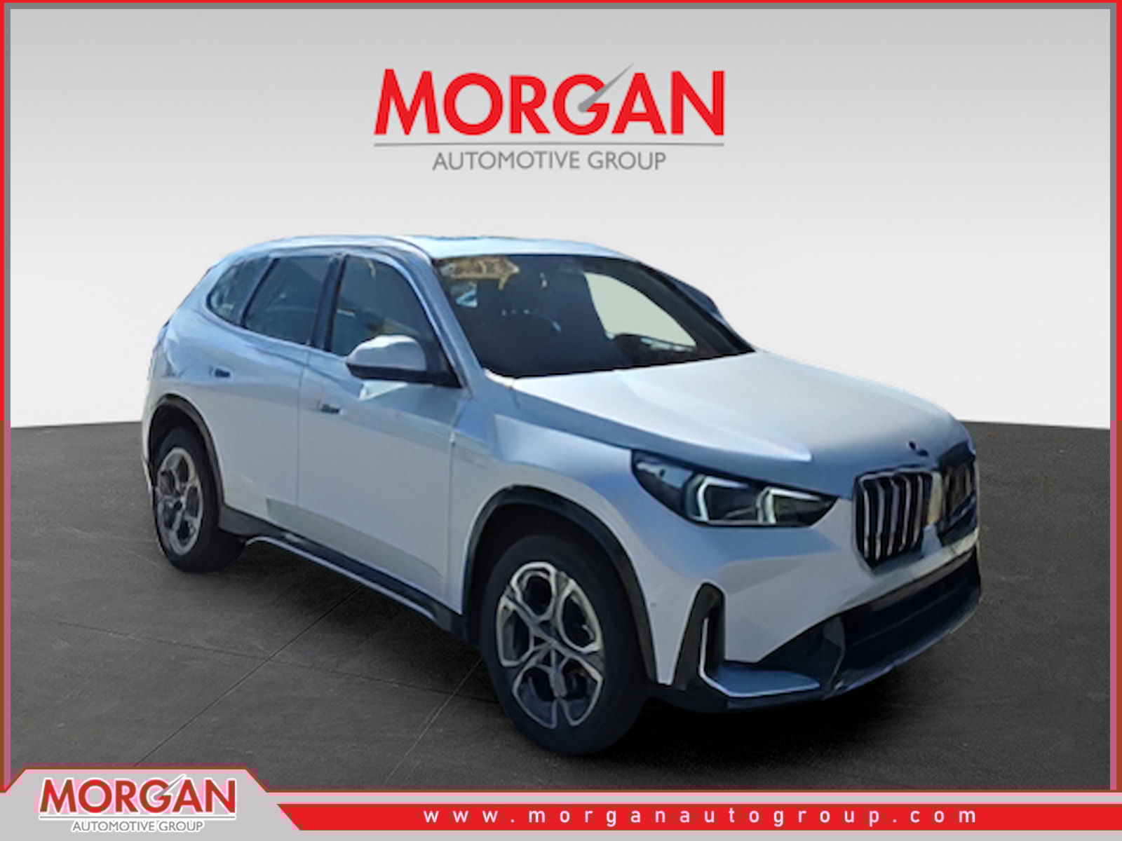 2025 BMW X1 28i's photo