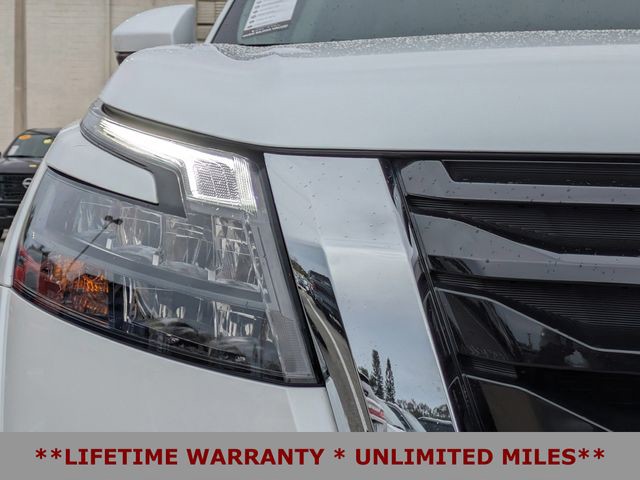 2025 Nissan Pathfinder - Photo 11