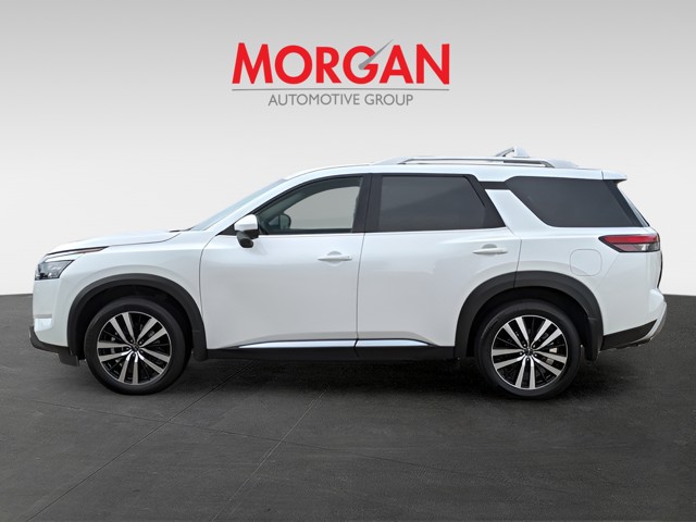 2025 Nissan Pathfinder - Photo 9