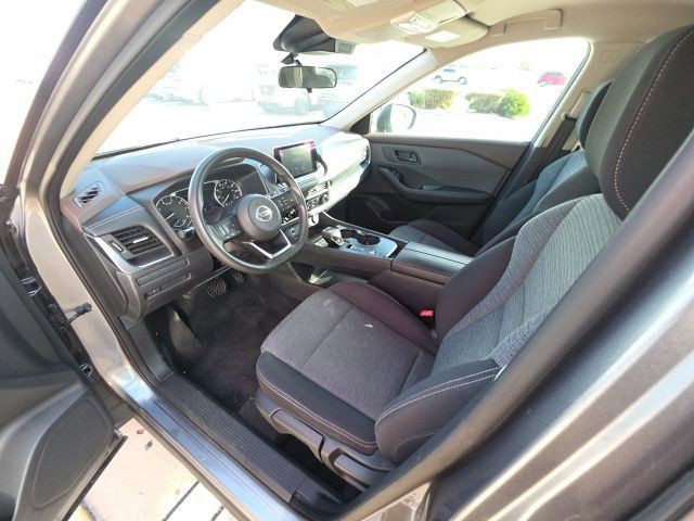 2021 Nissan Rogue - Photo 13