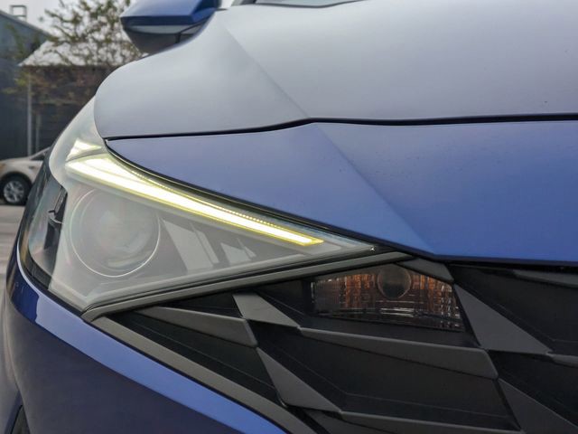 2021 Hyundai Elantra - Photo 11