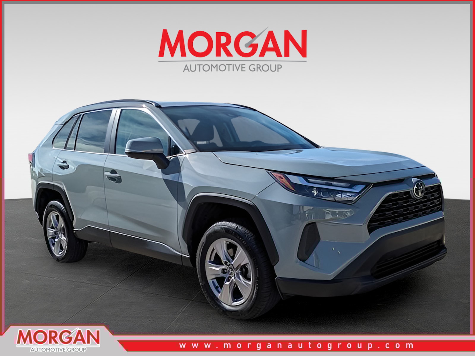 2022 Toyota RAV4 XLE's photo