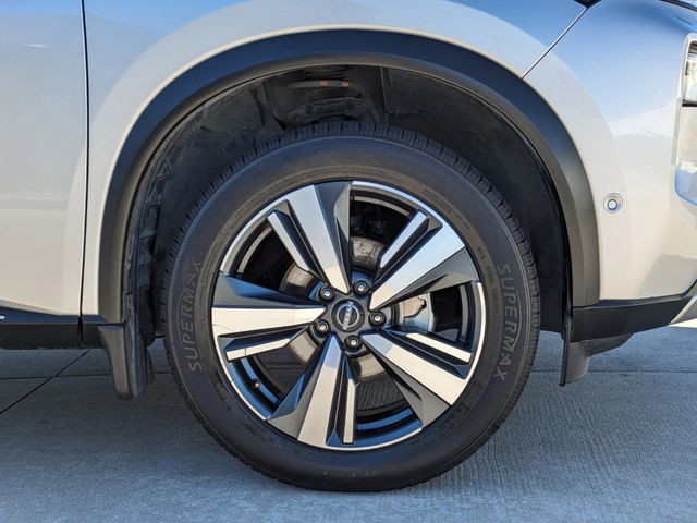 2023 Nissan Rogue - Photo 12