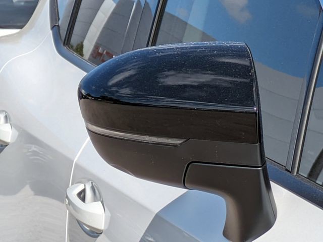 2025 Nissan Murano - Photo 12