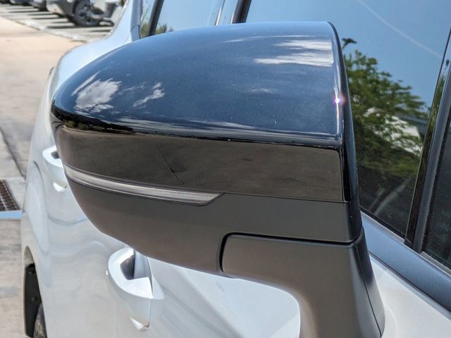 2025 Nissan Murano - Photo 12