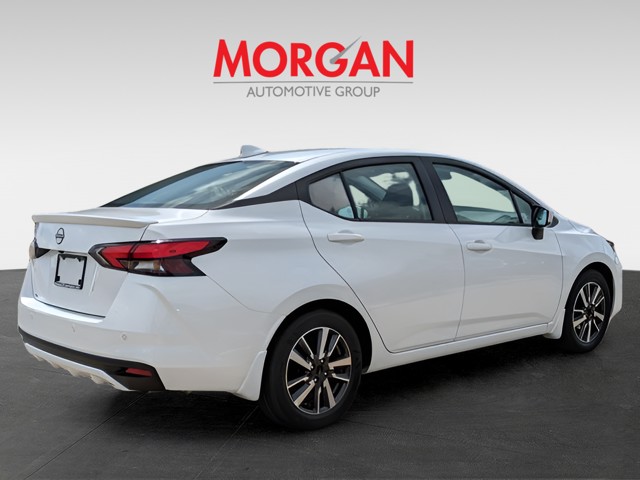 2025 Nissan Versa - Photo 5