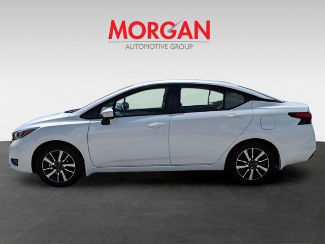 2025 Nissan Versa - Photo 9