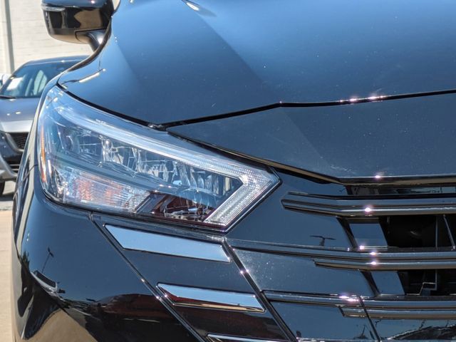 2025 Nissan Versa - Photo 10