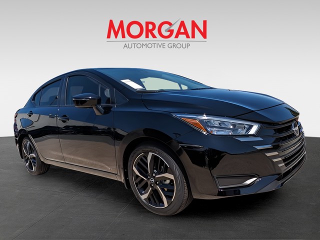 2025 Nissan Versa - Photo 2