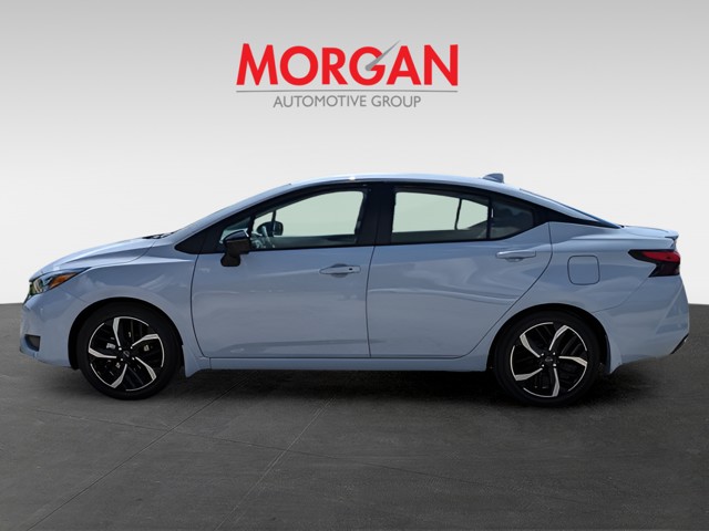 2025 Nissan Versa - Photo 9