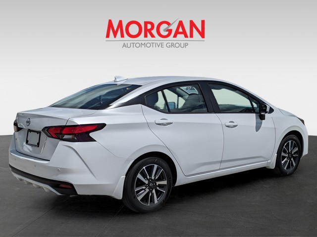 2025 Nissan Versa - Photo 5