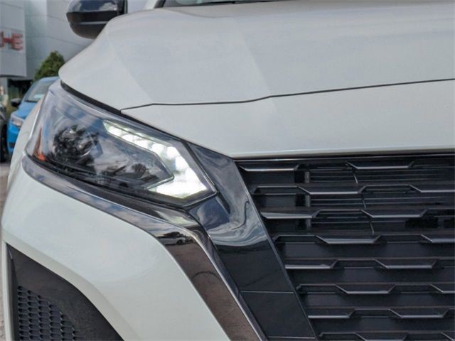 2025 Nissan Altima - Photo 10