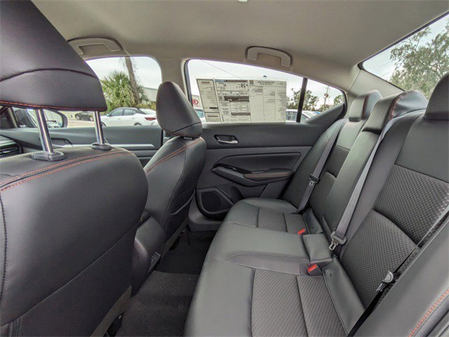 2025 Nissan Altima - Photo 13