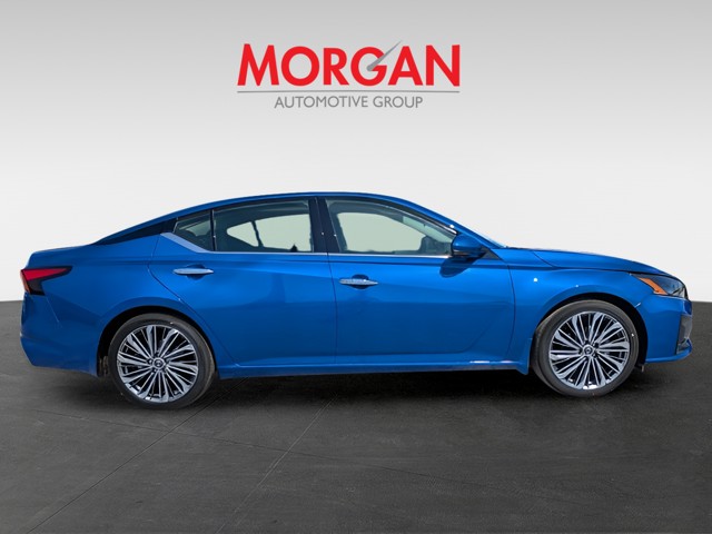 2025 Nissan Altima - Photo 7