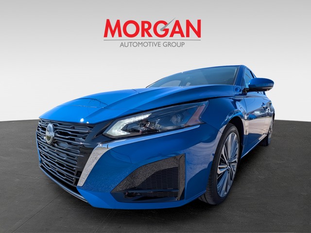 2025 Nissan Altima - Photo 9