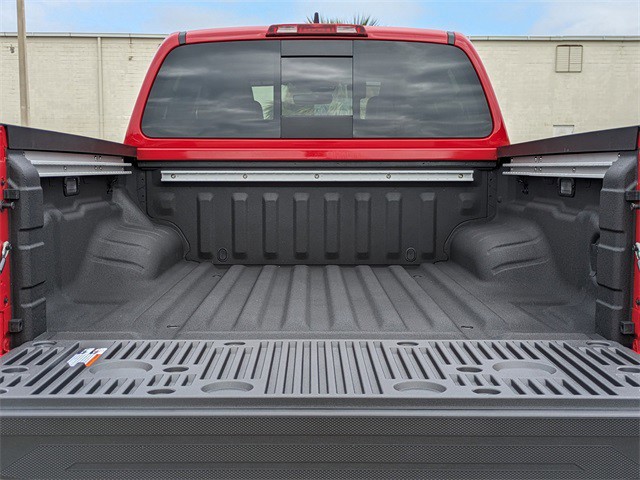 2026 Nissan Frontier - Photo 10
