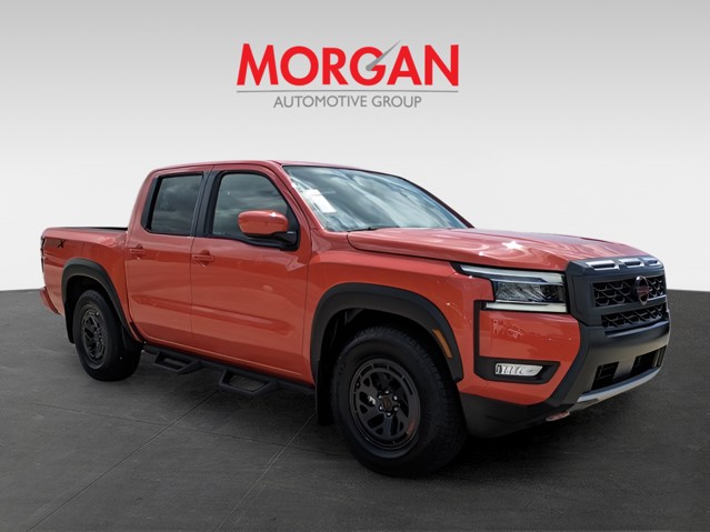 2025 Nissan Frontier - Photo 2