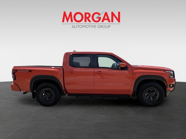 2025 Nissan Frontier - Photo 8