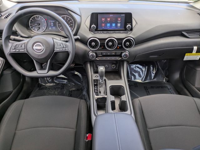2025 Nissan Sentra - Photo 13
