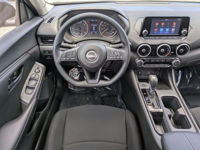 2025 Nissan Sentra - Photo 15