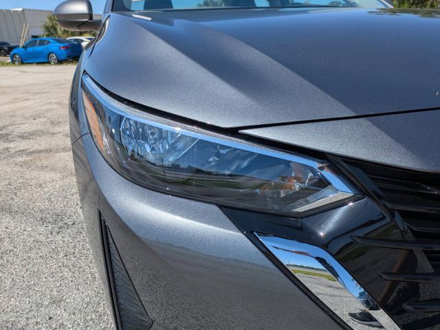 2025 Nissan Sentra - Photo 10