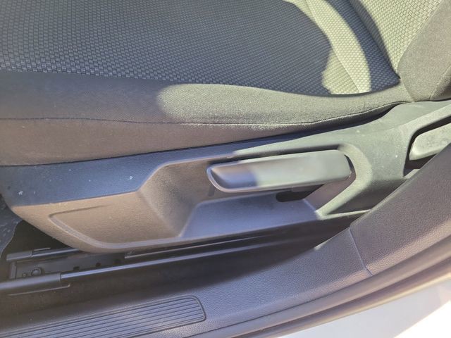 2021 Volkswagen Jetta - Photo 11