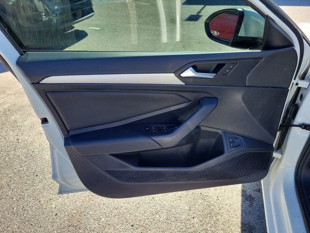 2021 Volkswagen Jetta - Photo 7