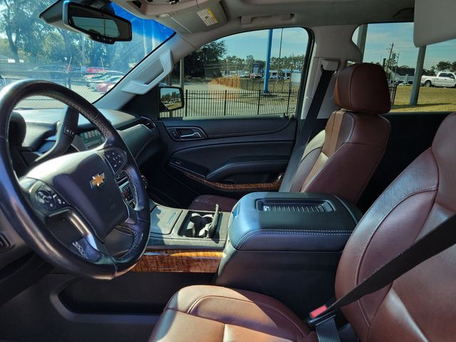 2020 Chevrolet Suburban - Photo 13