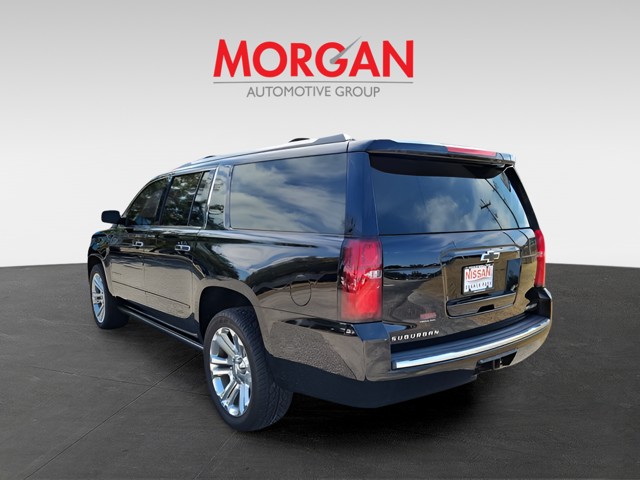 2020 Chevrolet Suburban - Photo 4