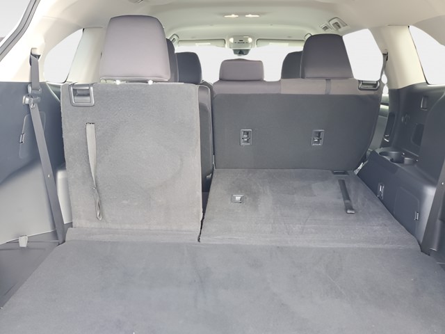 2024 Toyota Highlander - Photo 10
