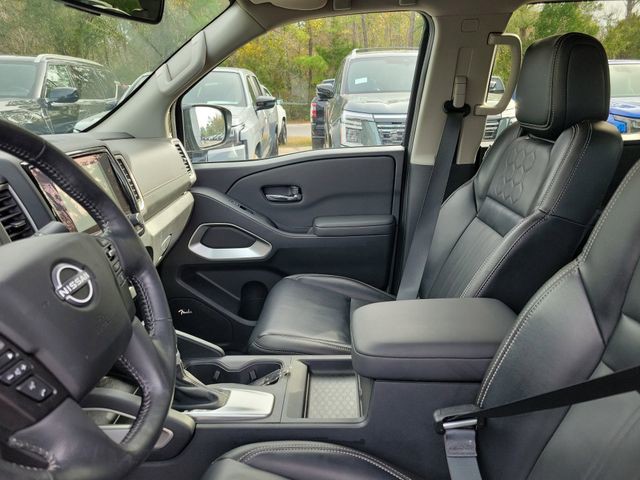 2024 Nissan Frontier - Photo 11