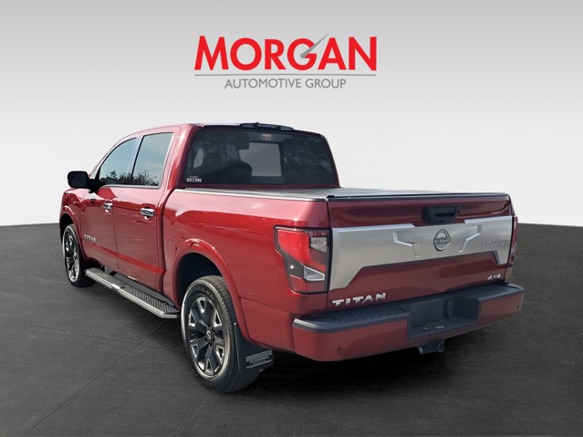 2023 Nissan Titan - Photo 4