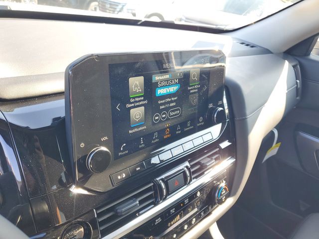 2025 Nissan Pathfinder - Photo 15