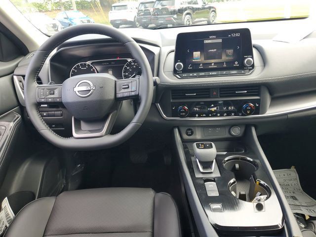 2026 Nissan Rogue - Photo 9