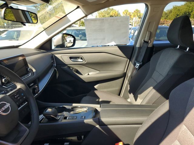 2026 Nissan Rogue - Photo 8