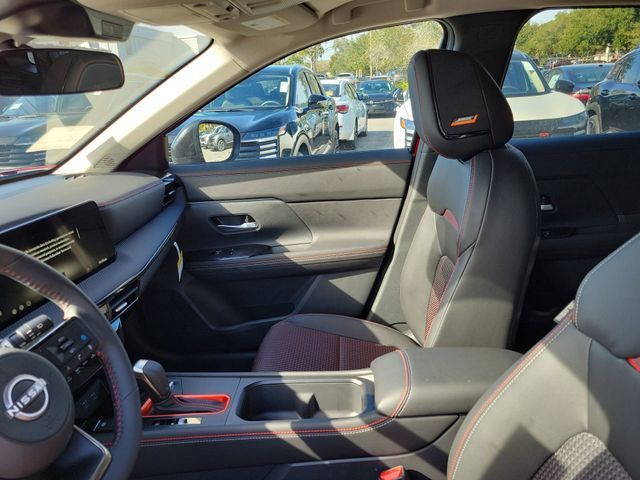 2026 Nissan Kicks - Photo 8