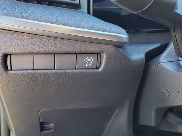 2026 Nissan Kicks - Photo 10
