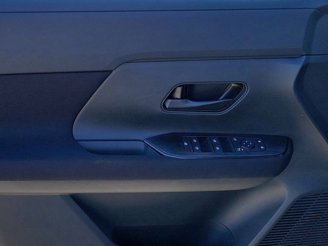 2026 Nissan Kicks - Photo 5