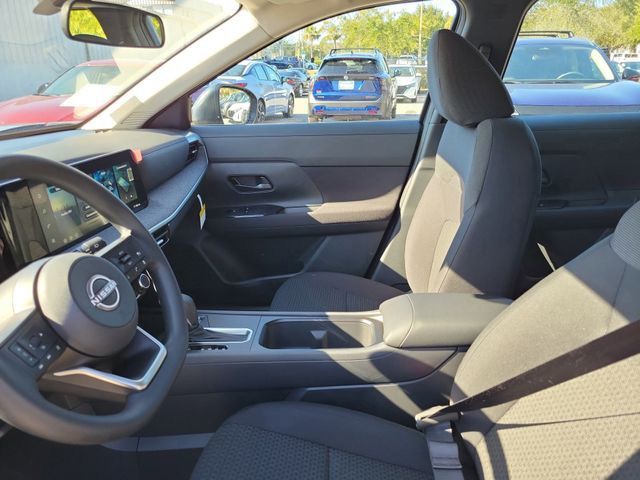 2026 Nissan Kicks - Photo 8