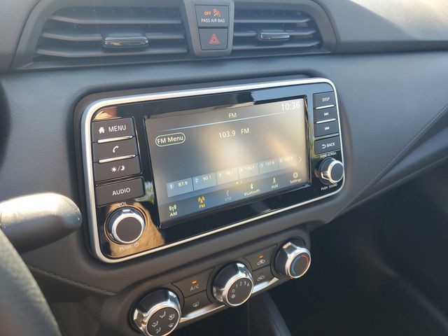 2025 Nissan Versa - Photo 15
