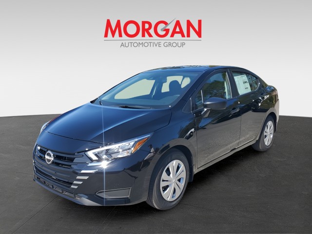 2025 Nissan Versa - Photo 2