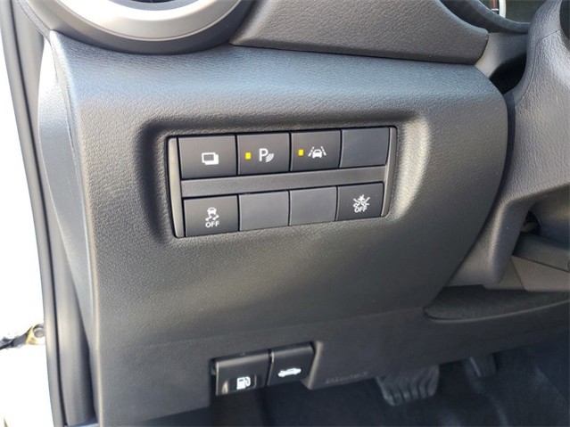 2025 Nissan Versa - Photo 12