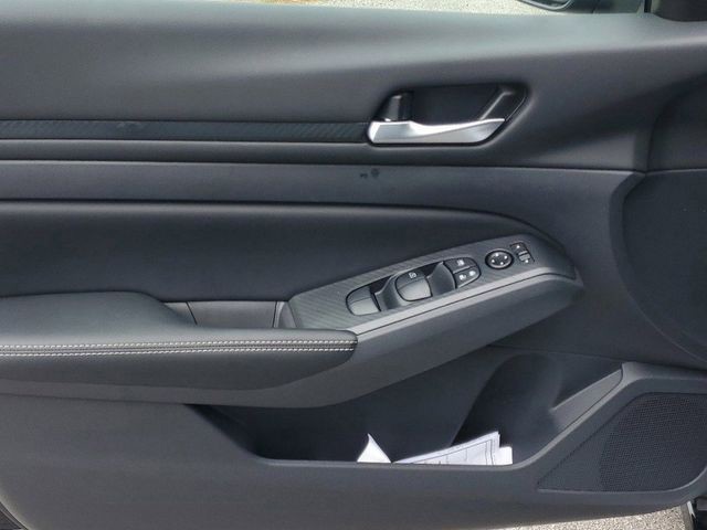 2025 Nissan Altima - Photo 5