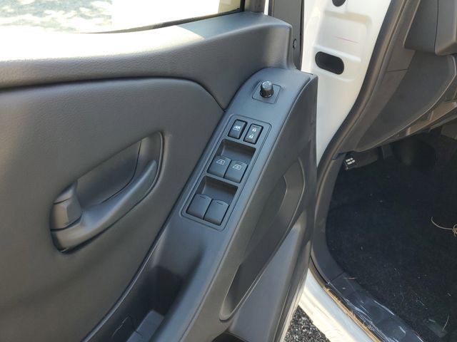 2026 Nissan Frontier - Photo 6