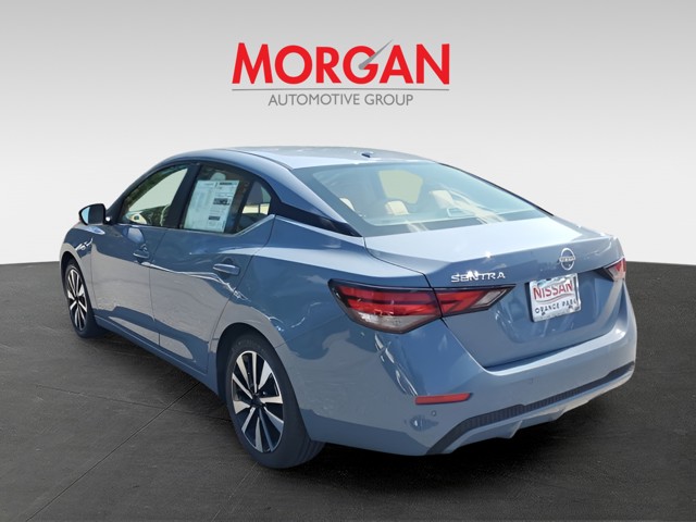 2025 Nissan Sentra - Photo 4
