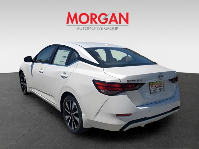 2025 Nissan Sentra - Photo 4