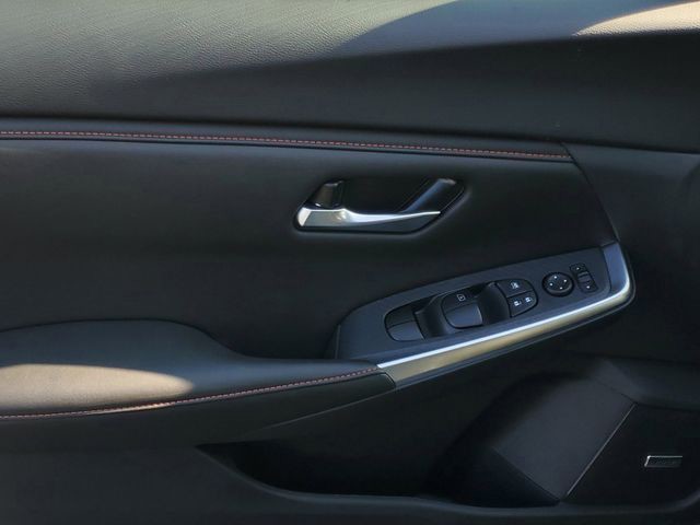 2025 Nissan Sentra - Photo 6