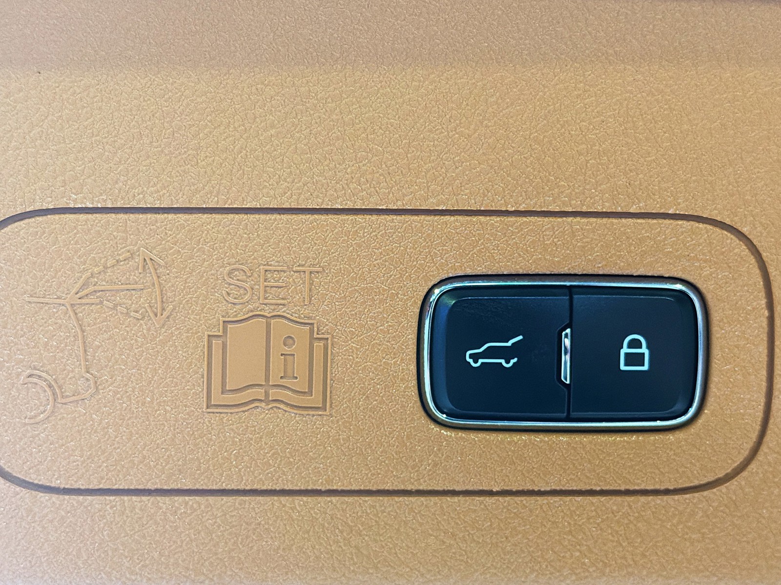 2024 Lincoln Aviator - Photo 14