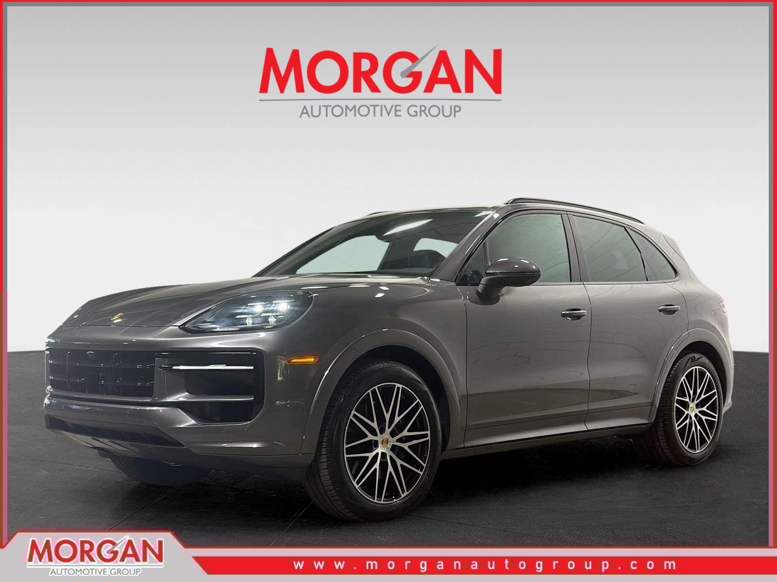 2025 Porsche Cayenne Base's photo