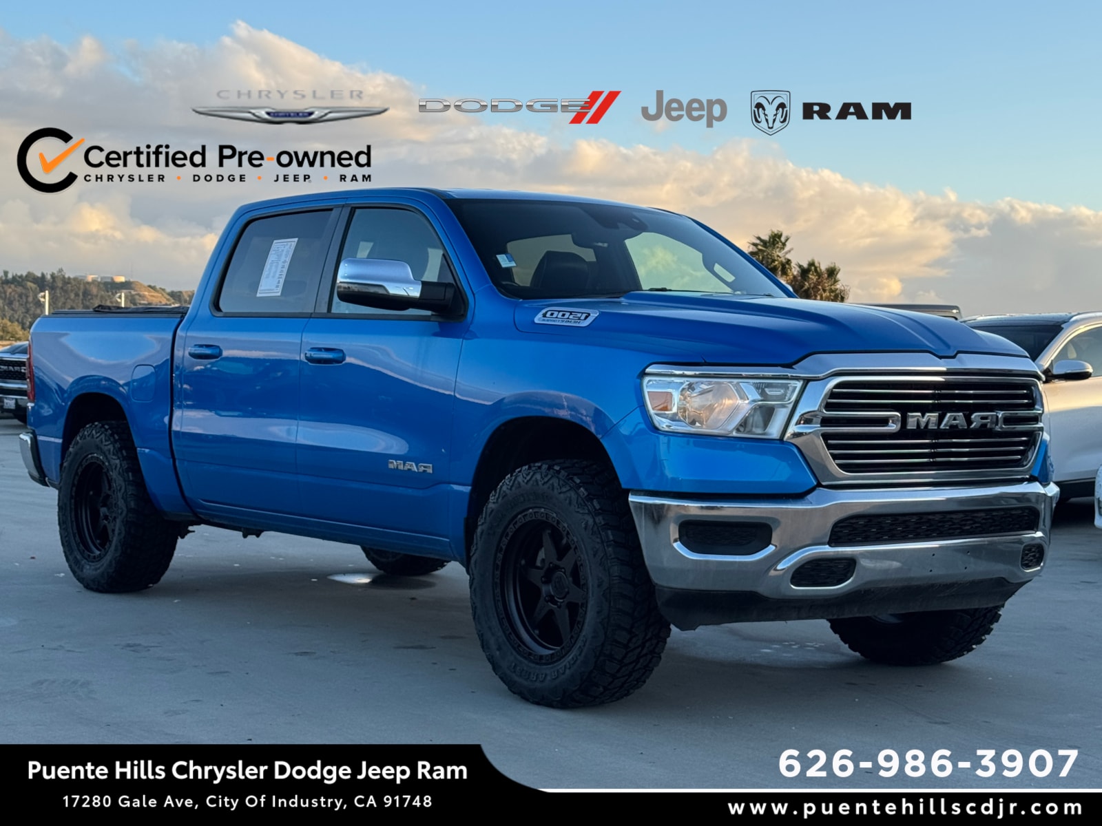2023 RAM 1500 Laramie Crew Cab 4WD